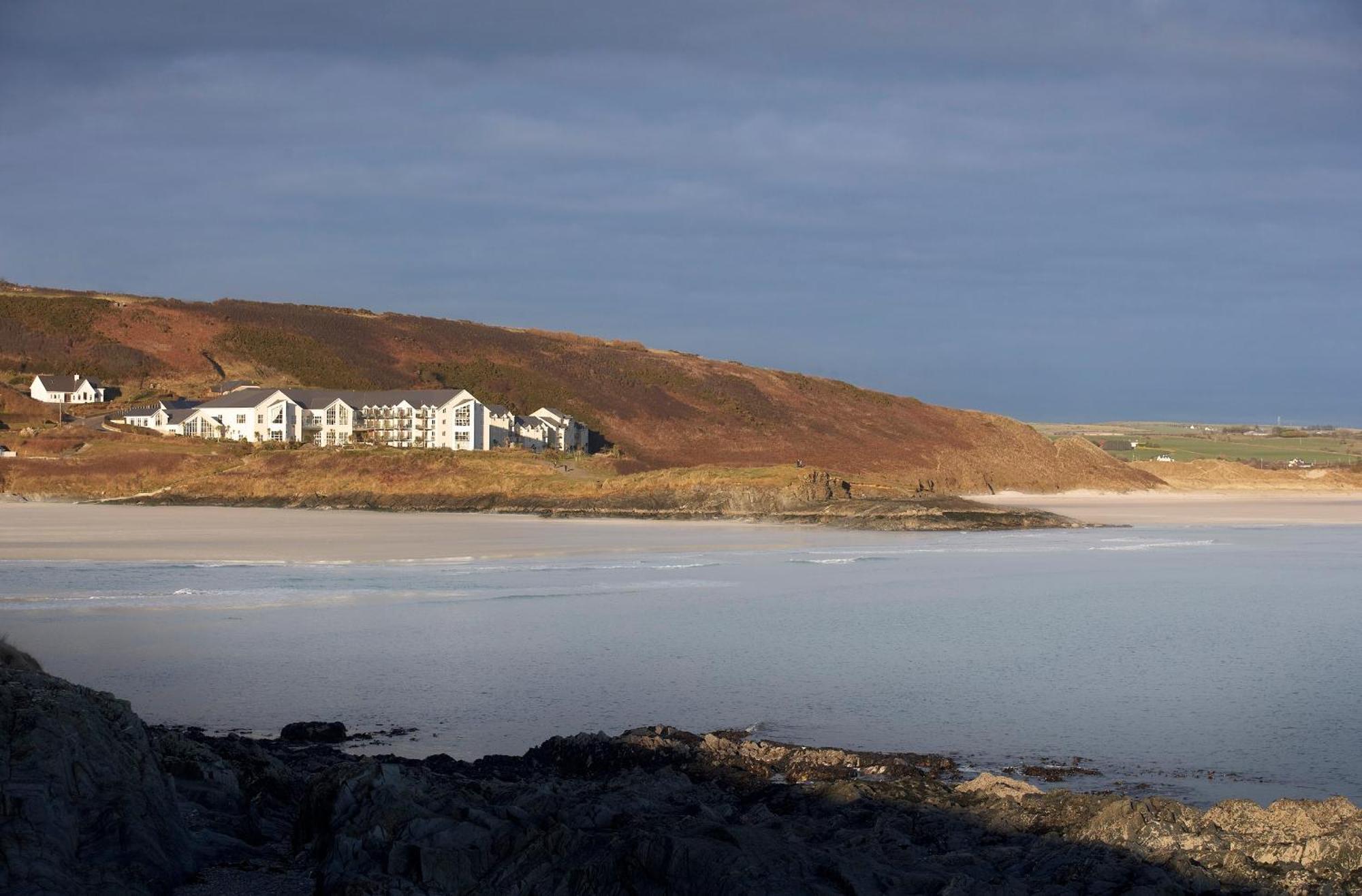 Inchydoney Island Lodge & Spa Клонакилти Екстериор снимка